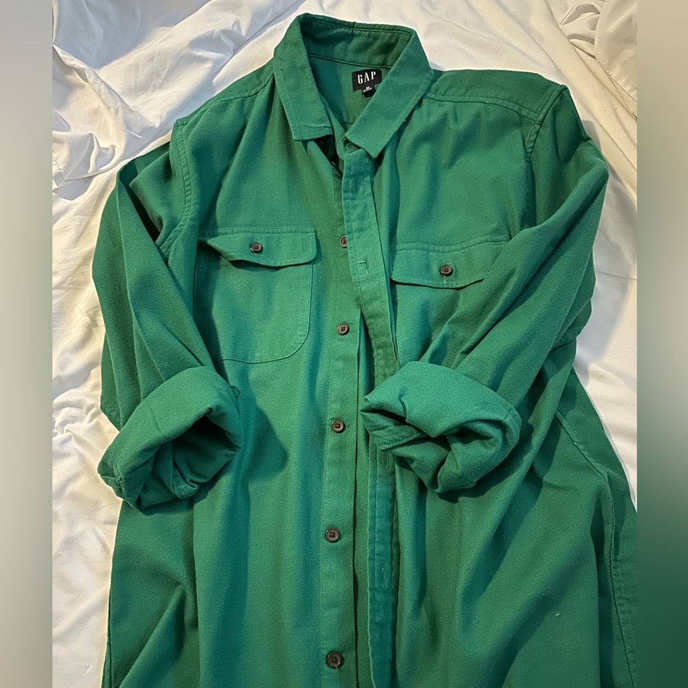 GAP Green Casual Button-Down Shirt